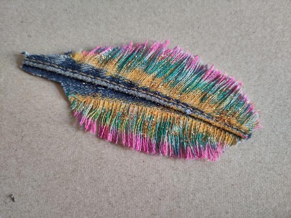 Upcycling Feder aus Jeans